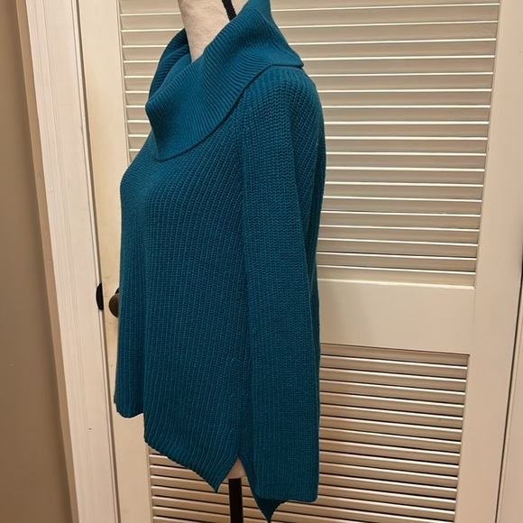 Chico’s Cowl Neck Sweater in Blue, Size Chico One,  Size Small, EUC - Picture 9 of 17